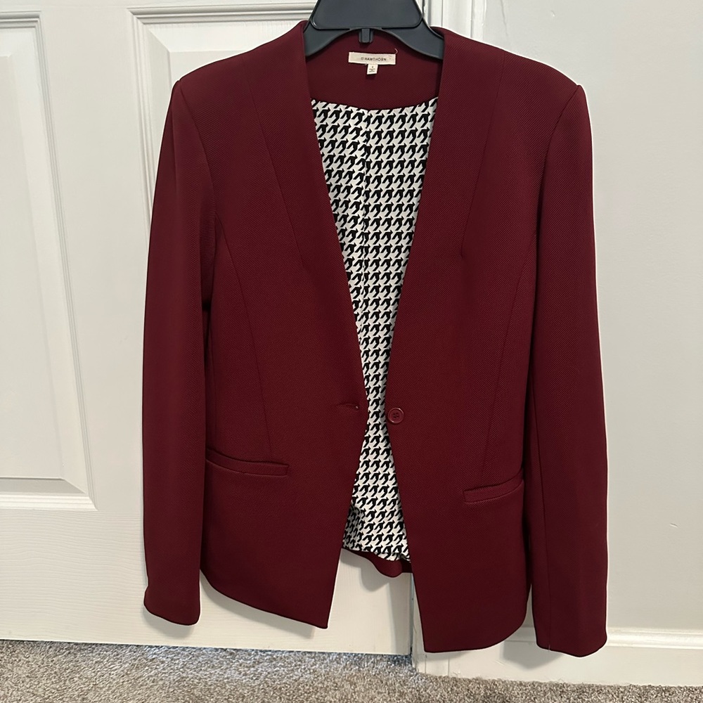 41 Hawthorn long burgundy blazer